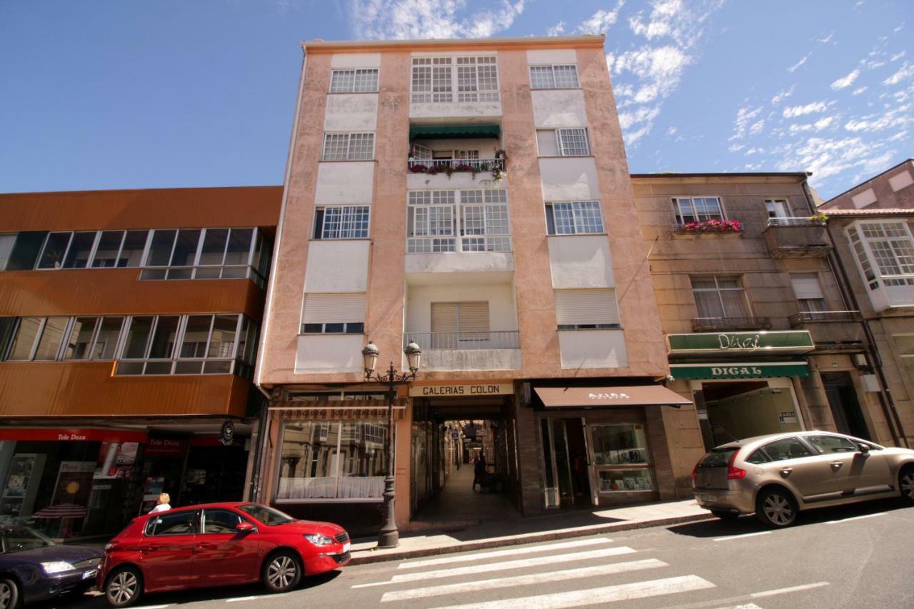 Albergue Lalin Centro Bagian luar foto
