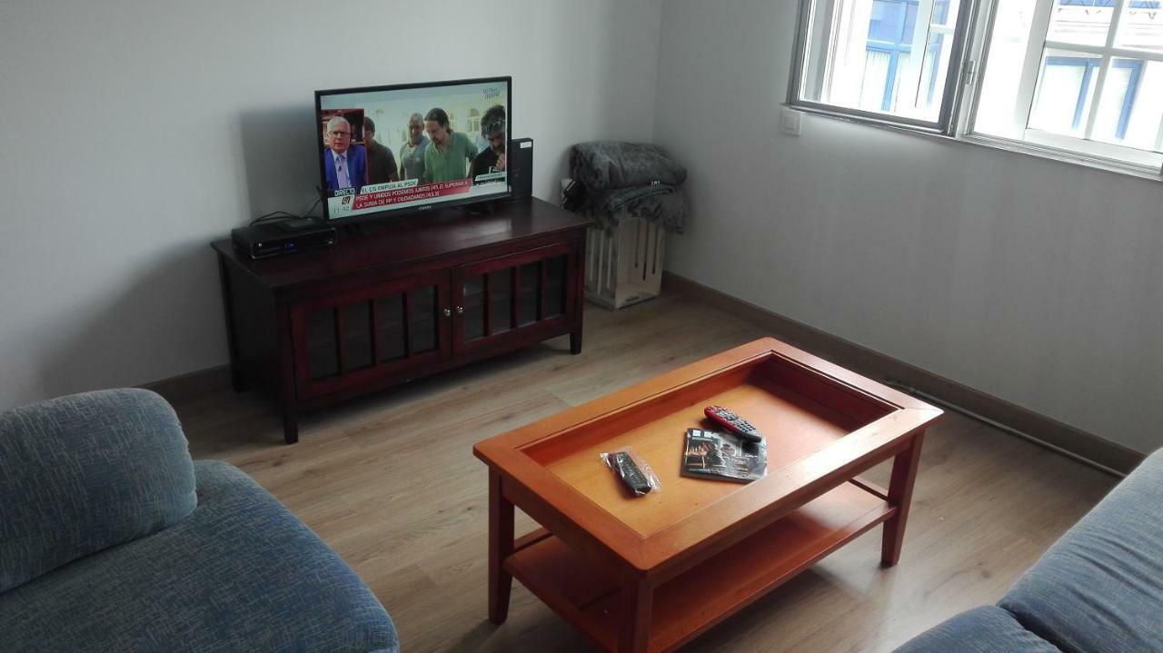 Albergue Lalin Centro Bagian luar foto